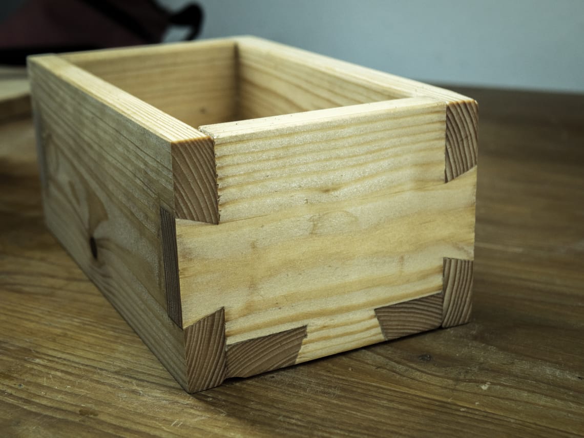 Dovetail box